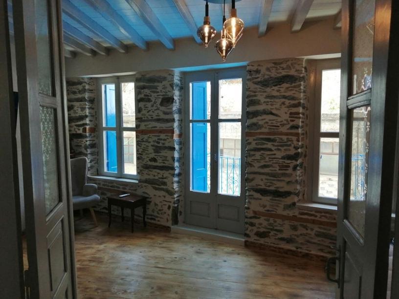 Nomad House Holiday home *
